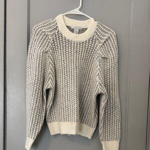 Design History Cream and Gray Crew Neck Sweater